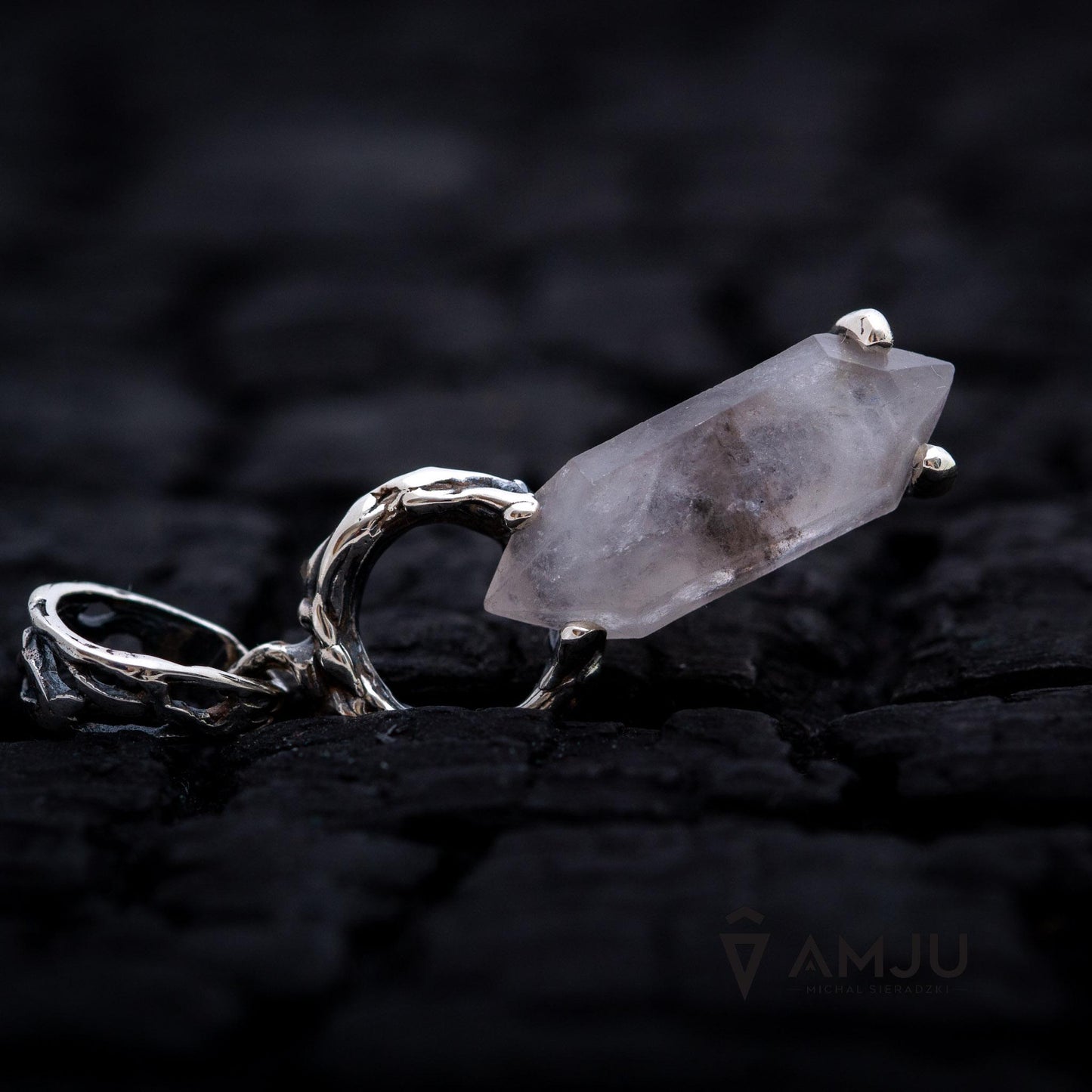 Milk Tibetan Quartz, pendant