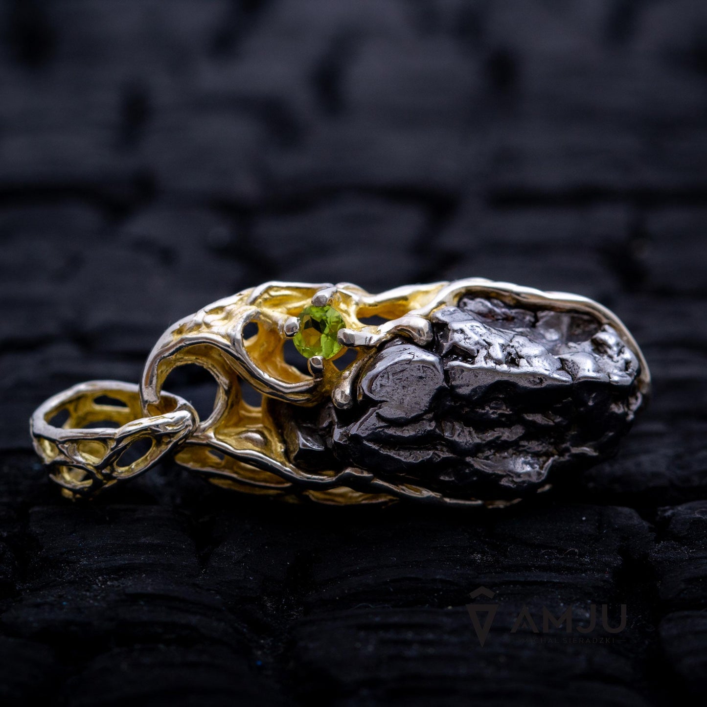 Campo del Cielo meteorite, pendant