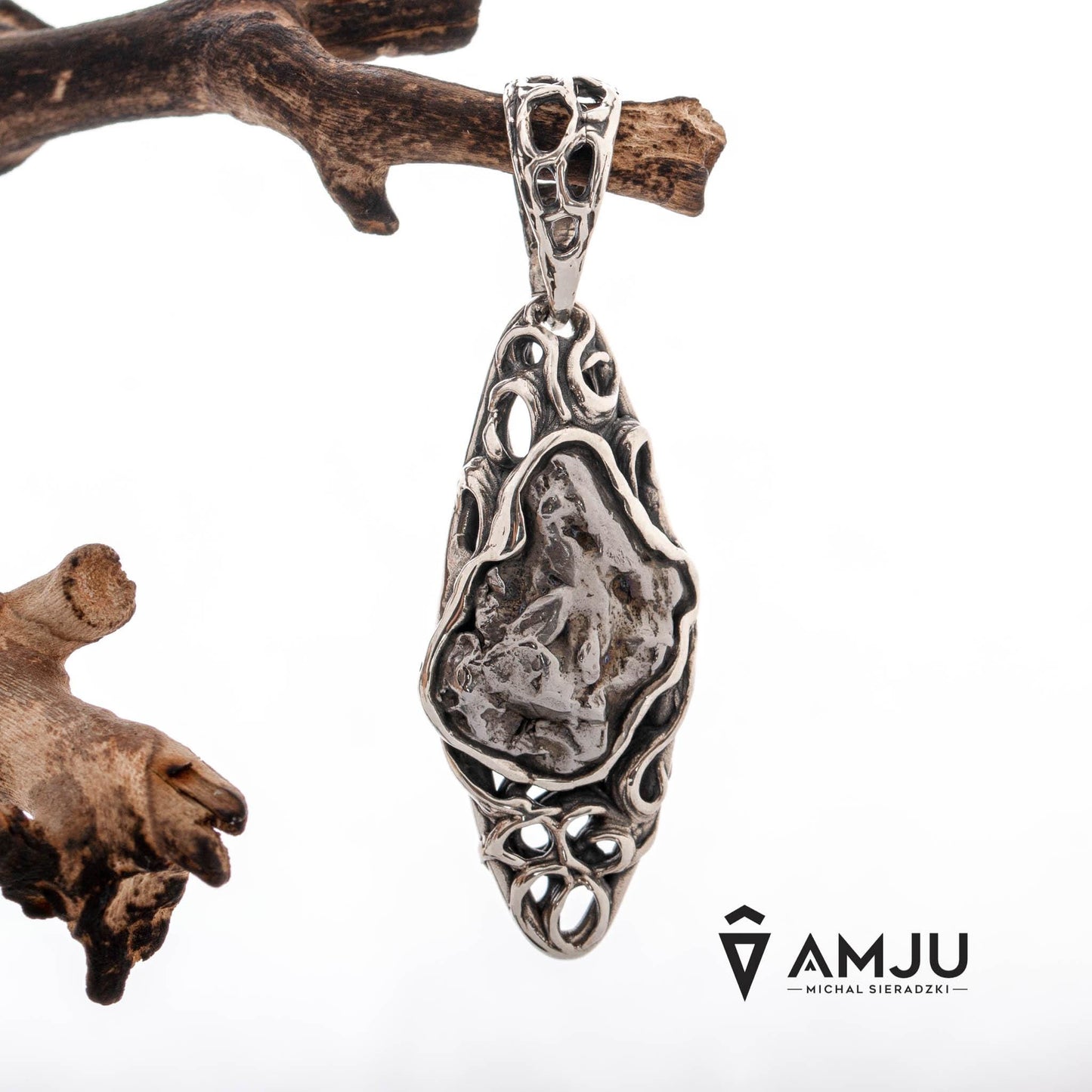 Campo del Cielo meteorite, pendant