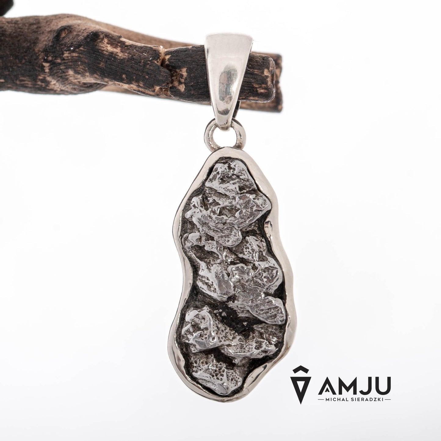 Campo del Cielo meteorite, pendant