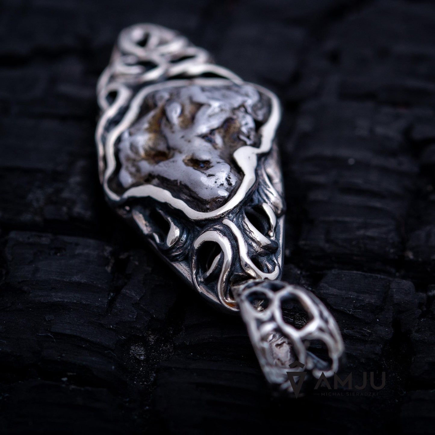 Campo del Cielo meteorite, pendant