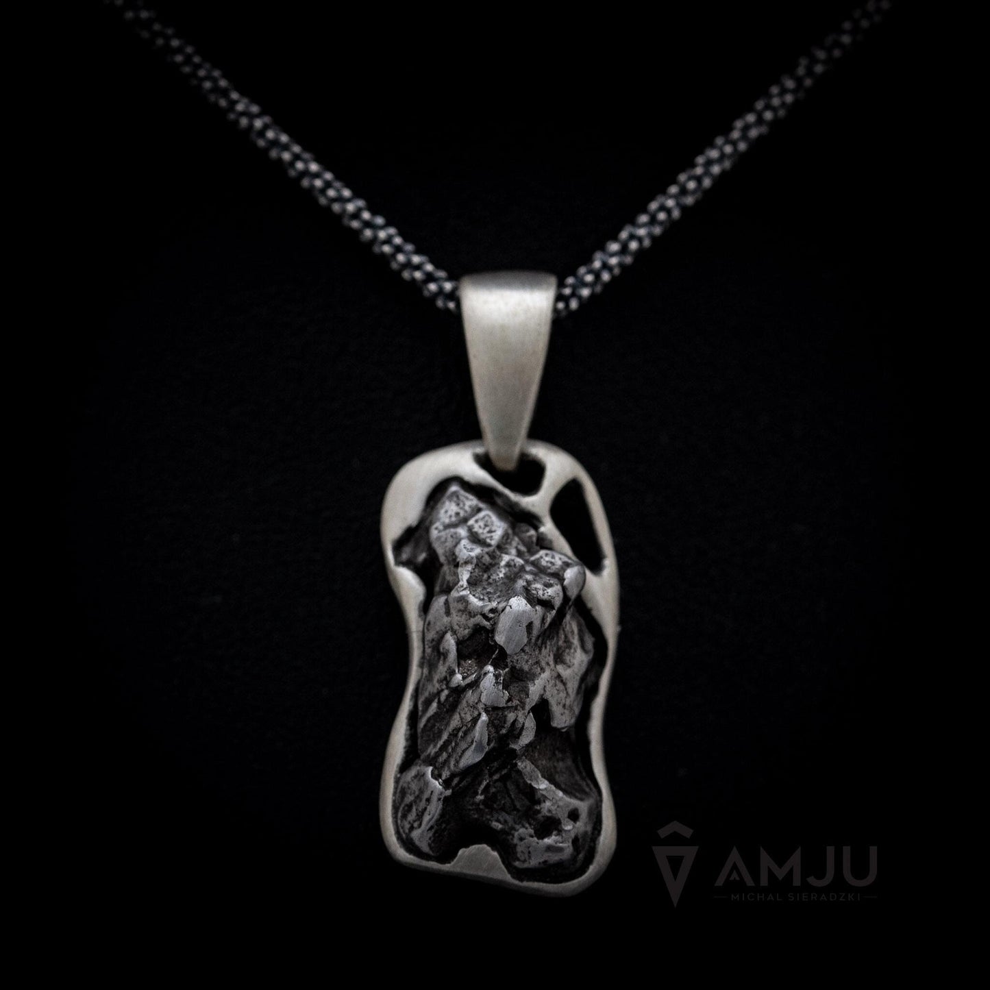 Campo del Cielo meteorite, pendant