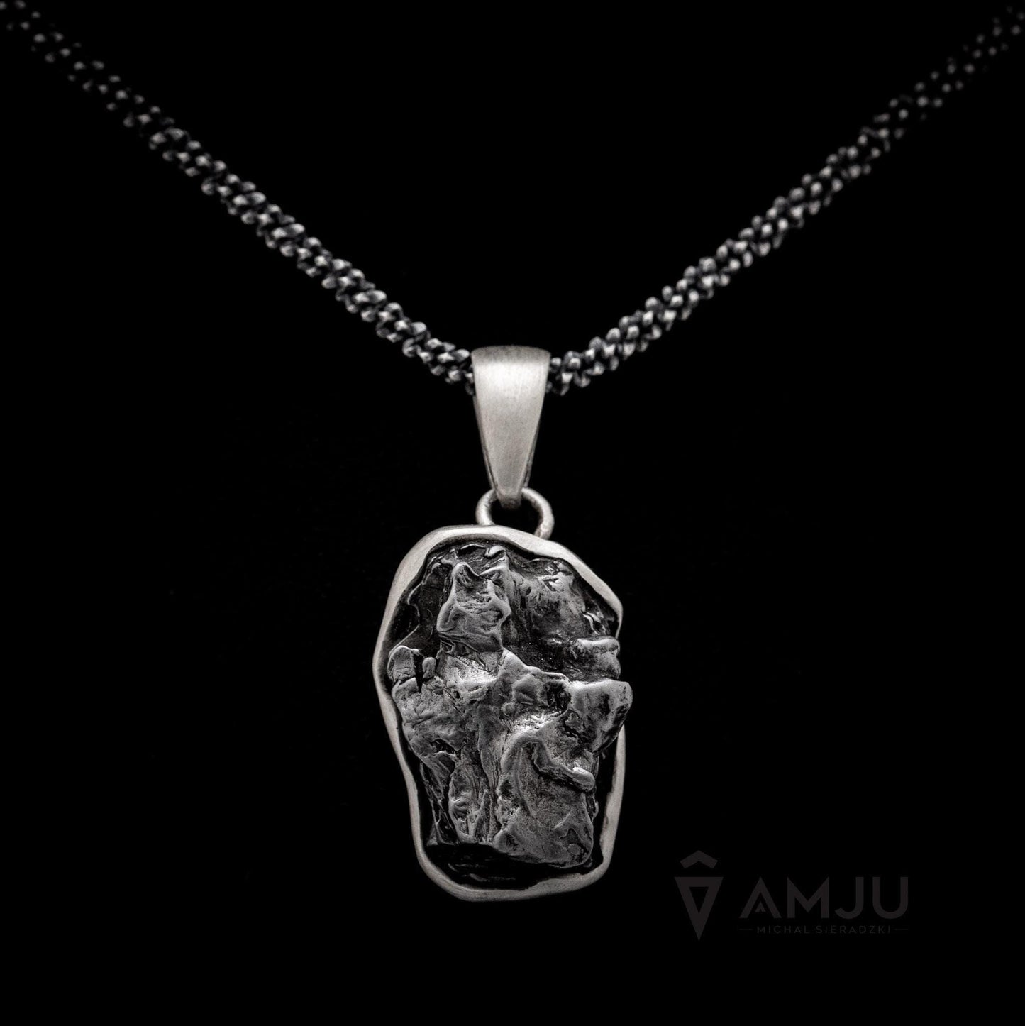 Campo del Cielo meteorite, pendant