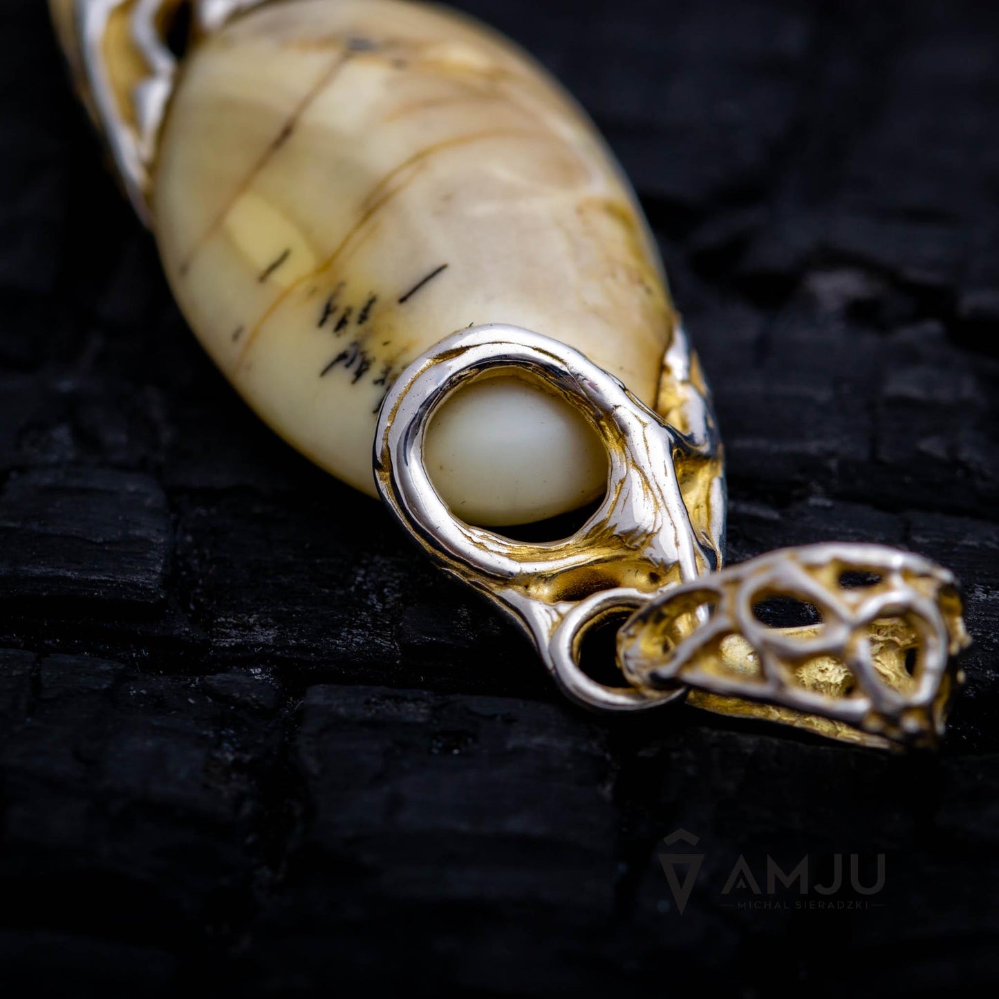 Amber with peridot, pendant