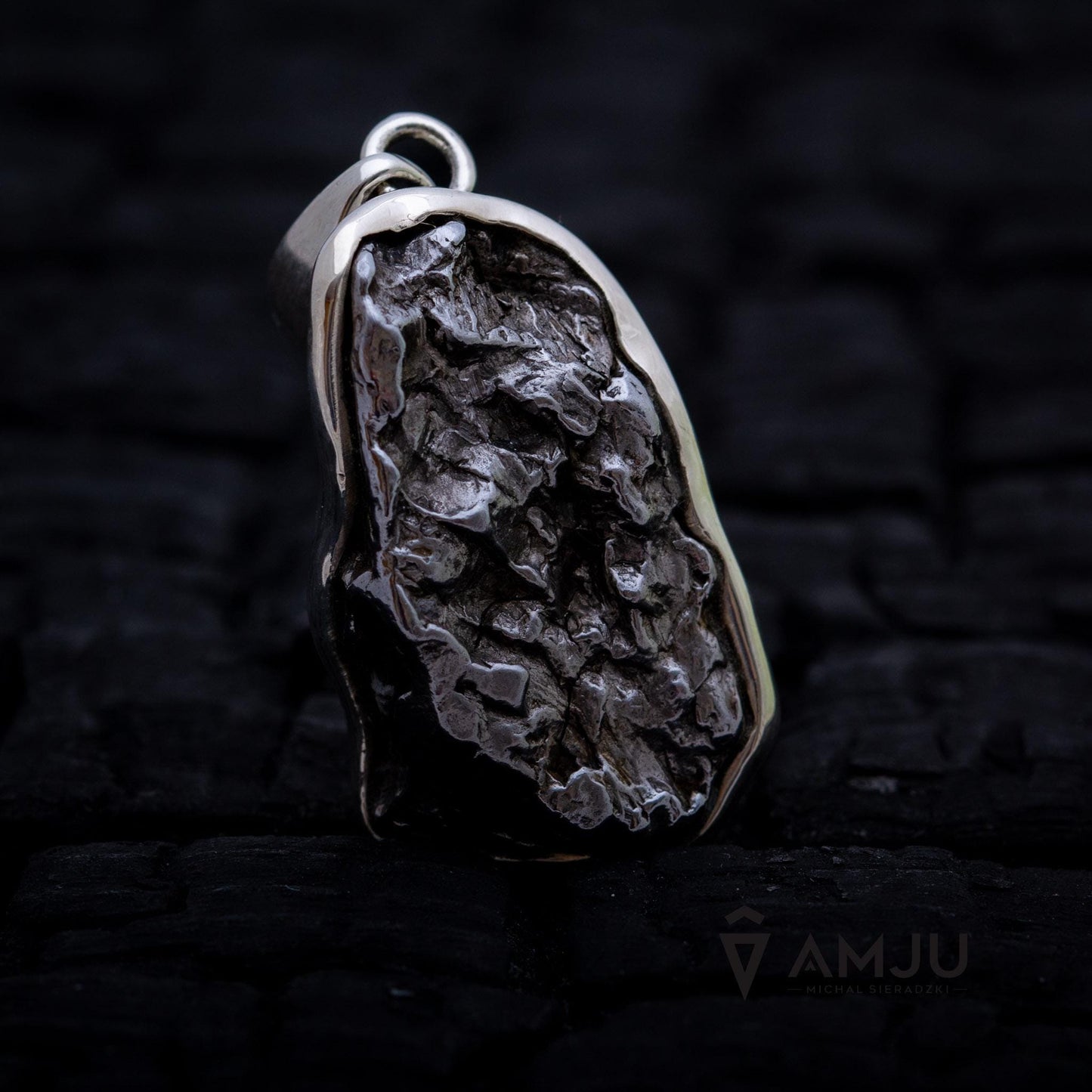 Campo del Cielo meteorite, pendant