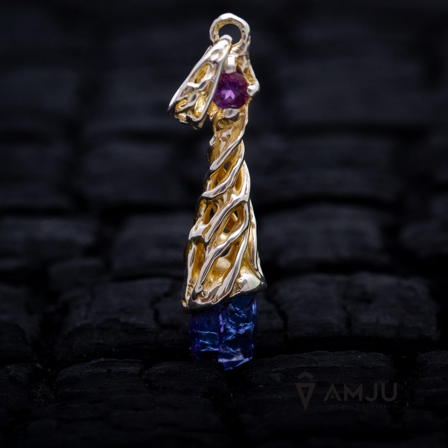 Raw Tanzanite crystal with Amethyste, pendant