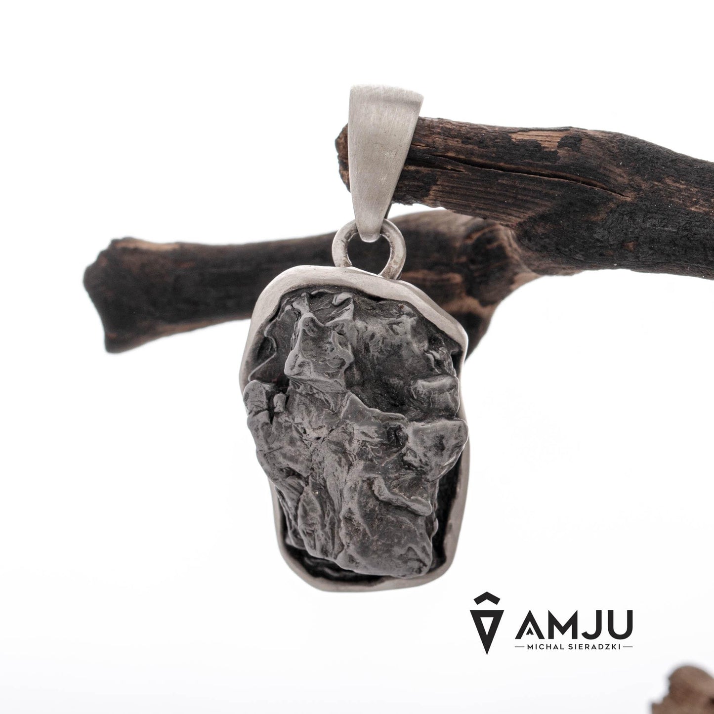 Campo del Cielo meteorite, pendant