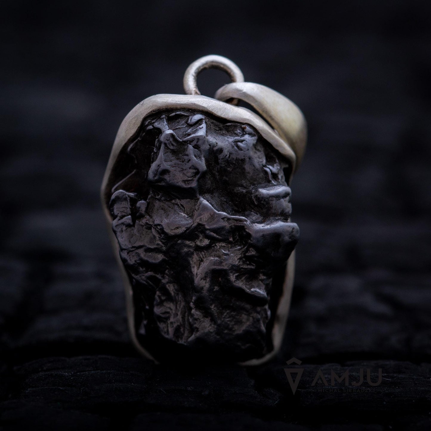 Campo del Cielo meteorite, pendant