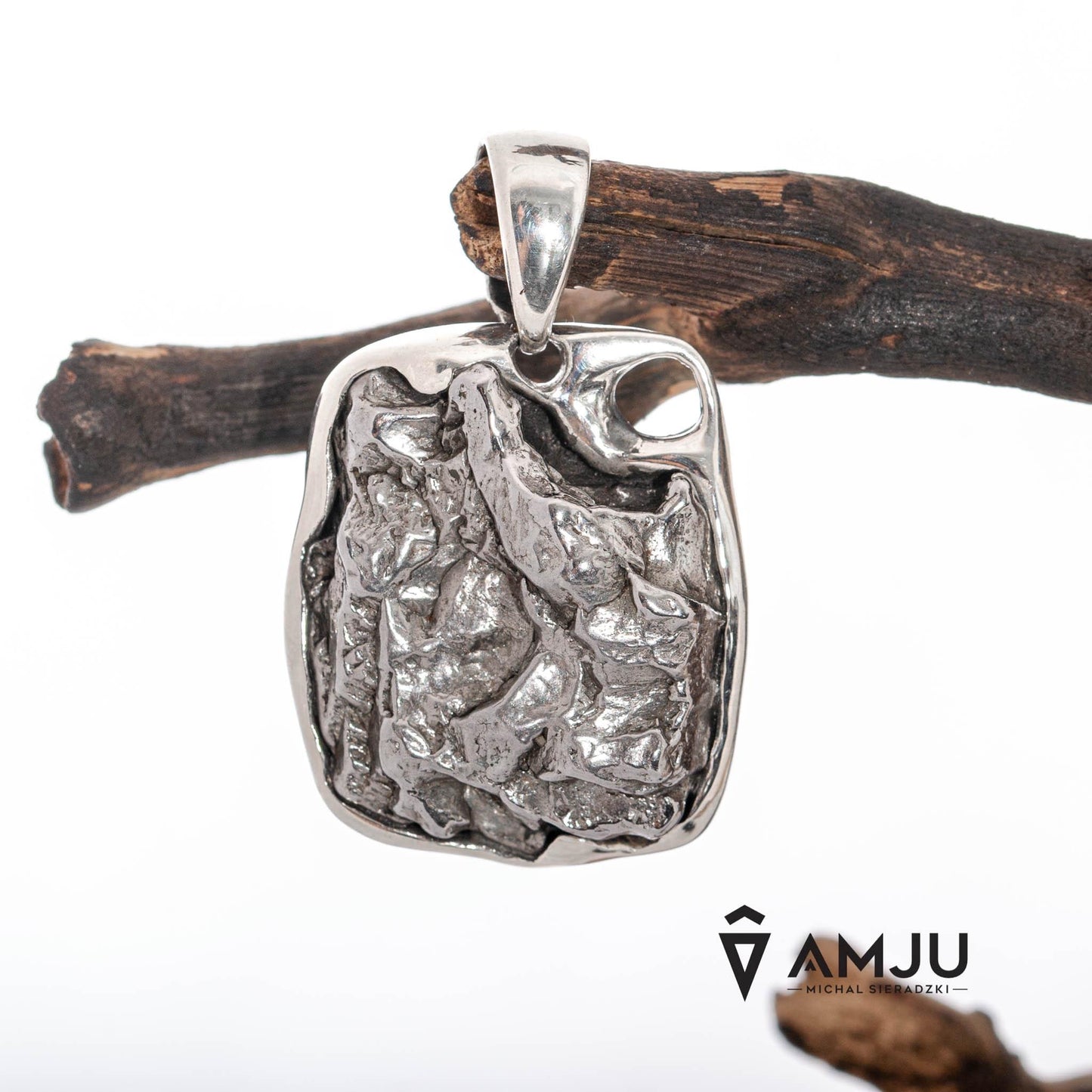 Campo del Cielo meteorite, pendant