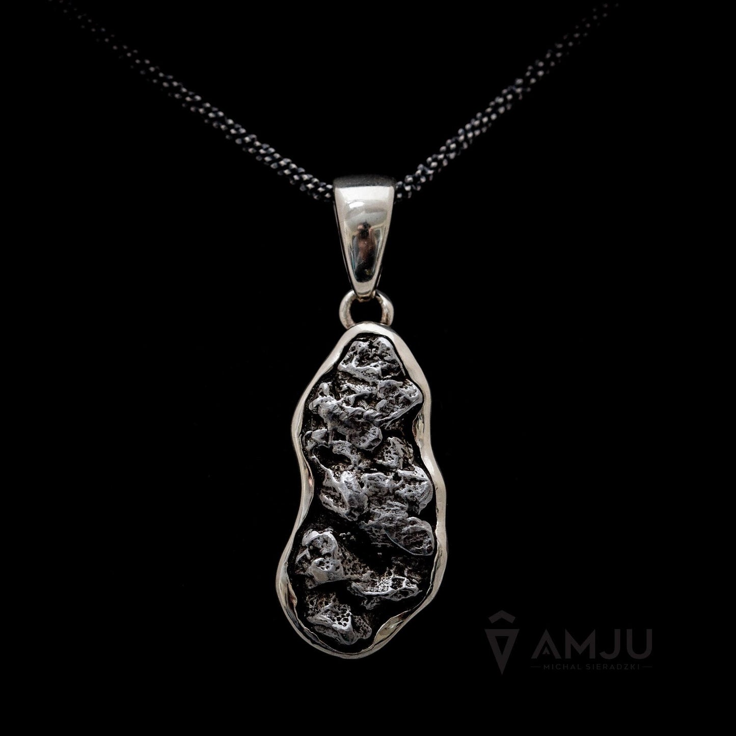 Campo del Cielo meteorite, pendant
