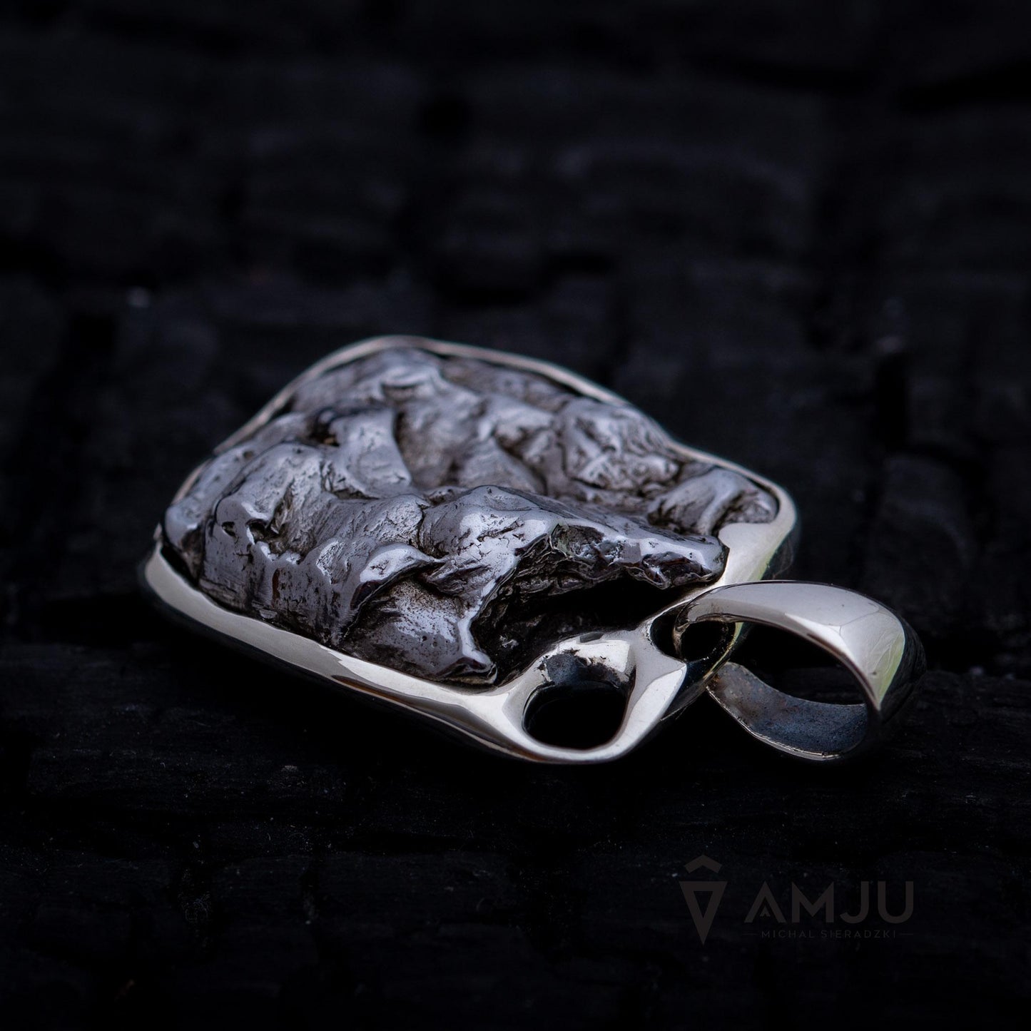 Campo del Cielo meteorite, pendant