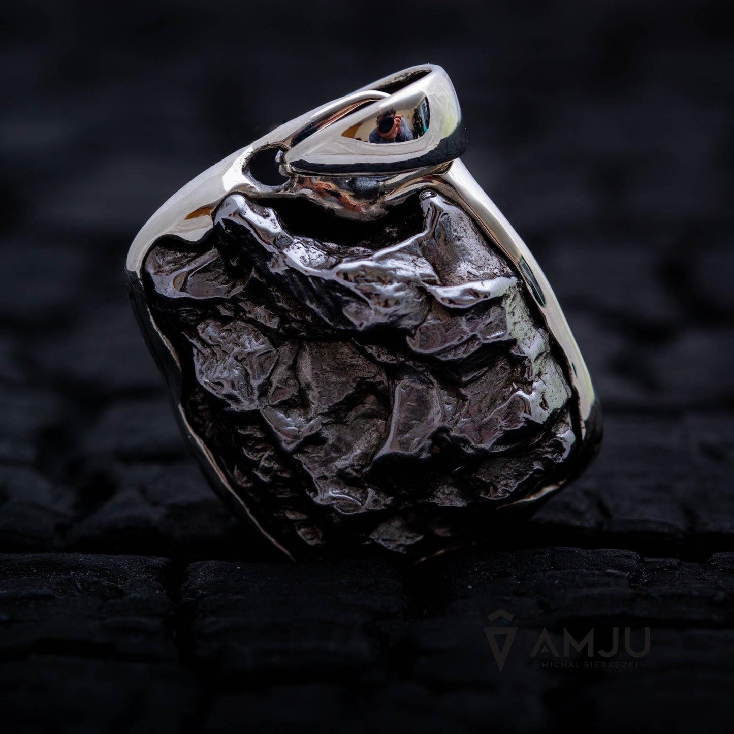 Campo del Cielo meteorite, pendant