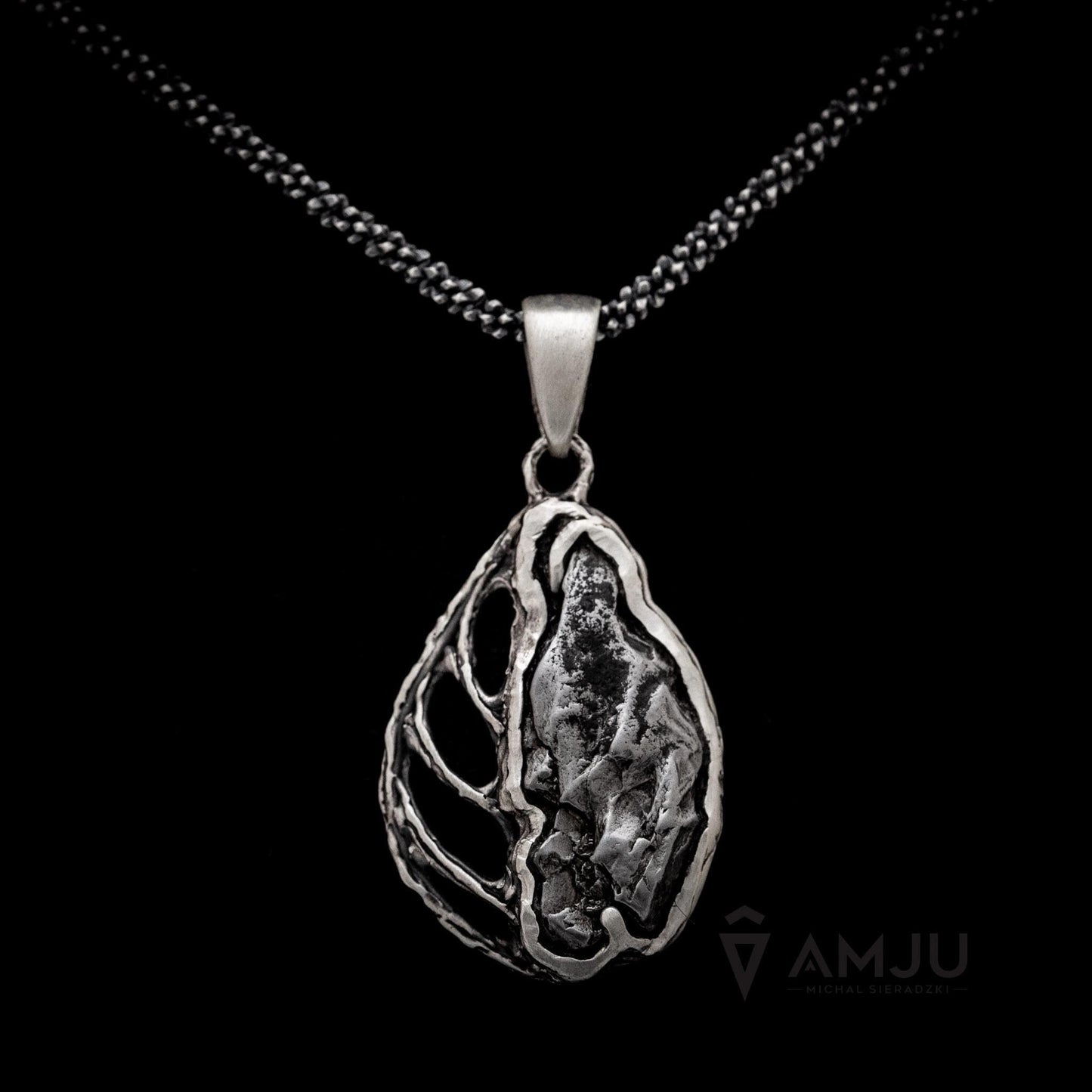 Campo del Cielo meteorite, pendant