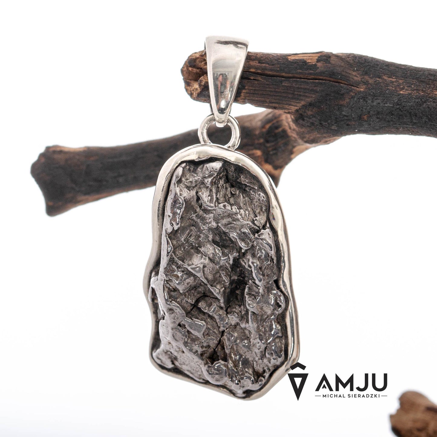 Campo del Cielo meteorite, pendant