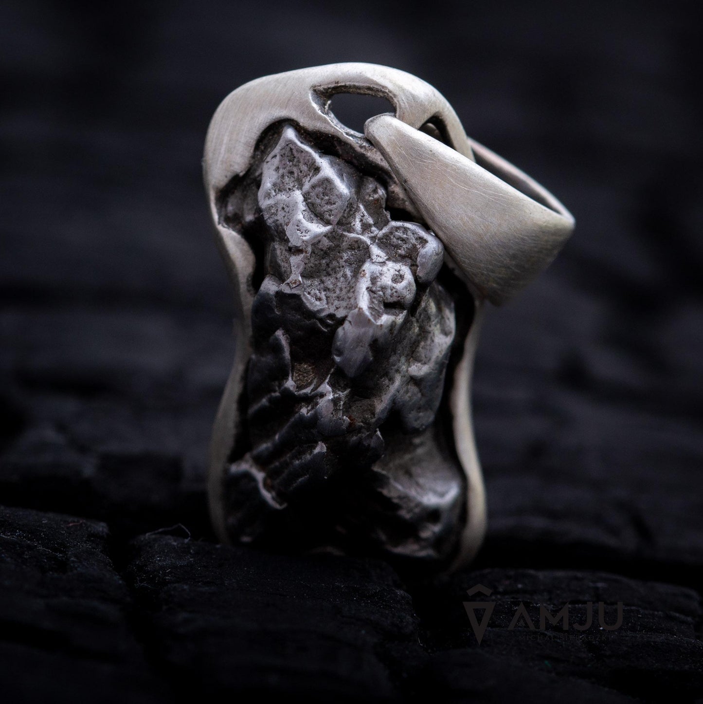 Campo del Cielo meteorite, pendant