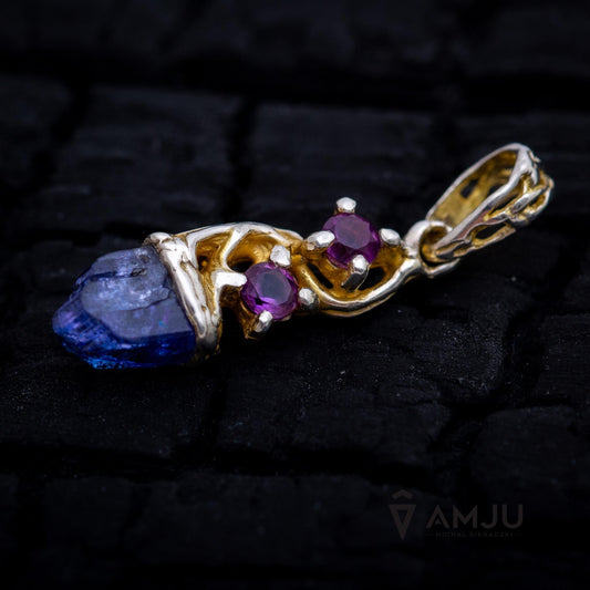 Raw Tanzanite crystal with Amethyste, pendant