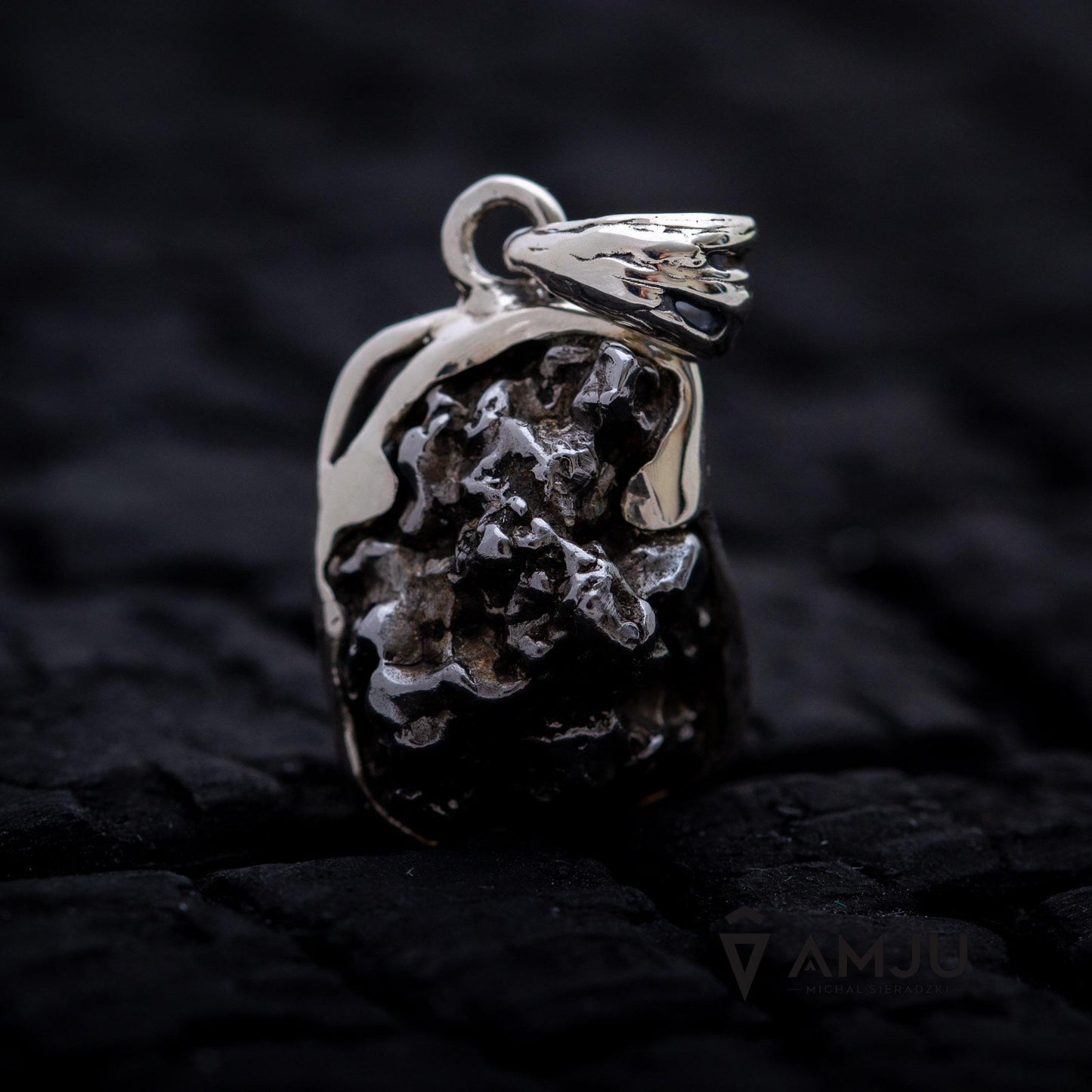 Campo del Cielo meteorite, pendant