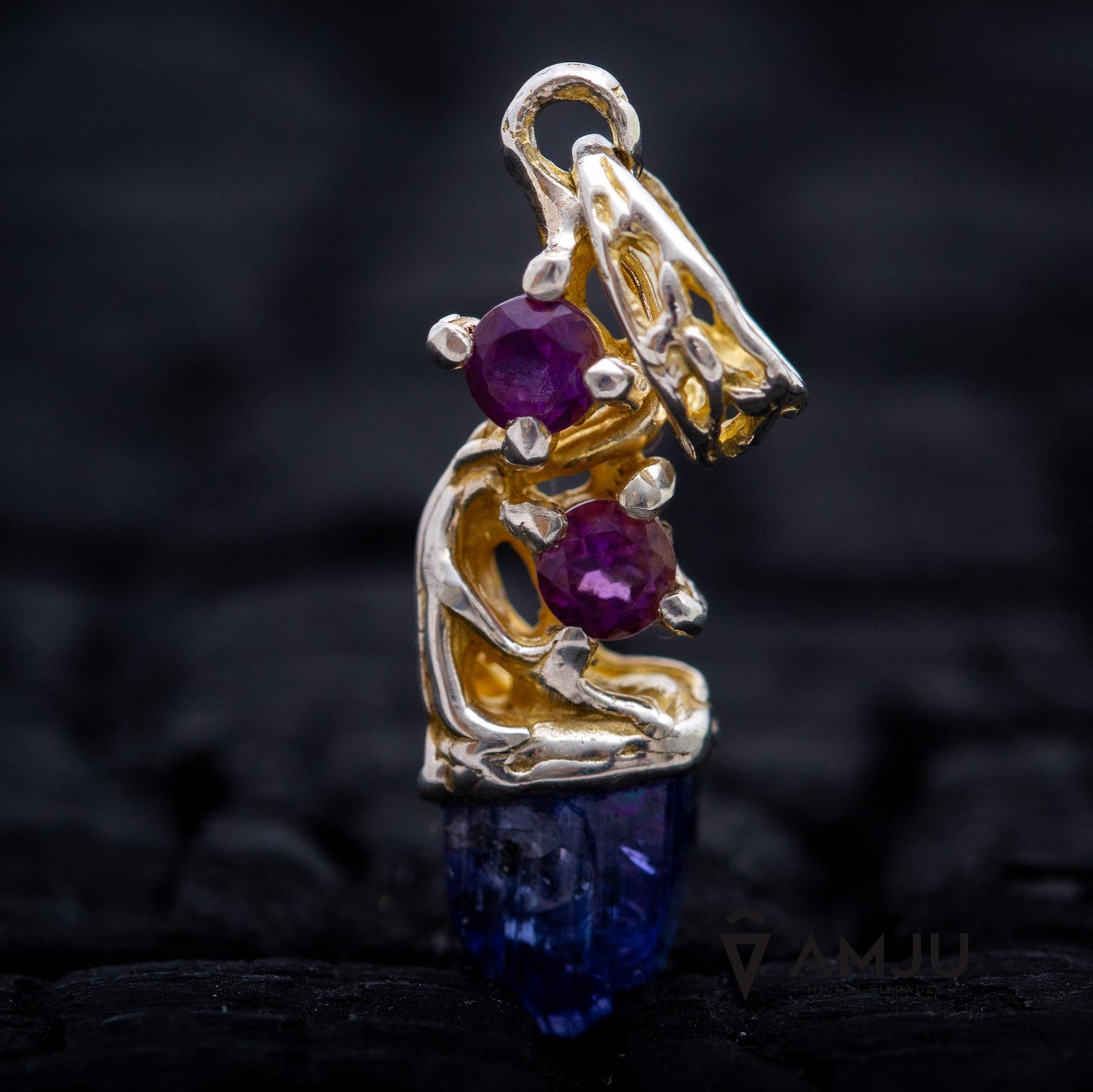 Raw Tanzanite crystal with Amethyste, pendant